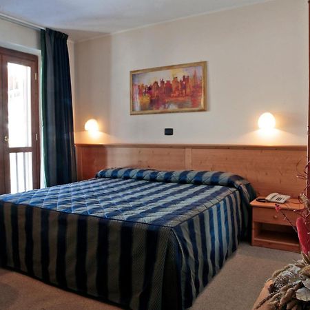 Hotel Alpechiara เพร-แซงต์-ดีดีเย ภายนอก รูปภาพ